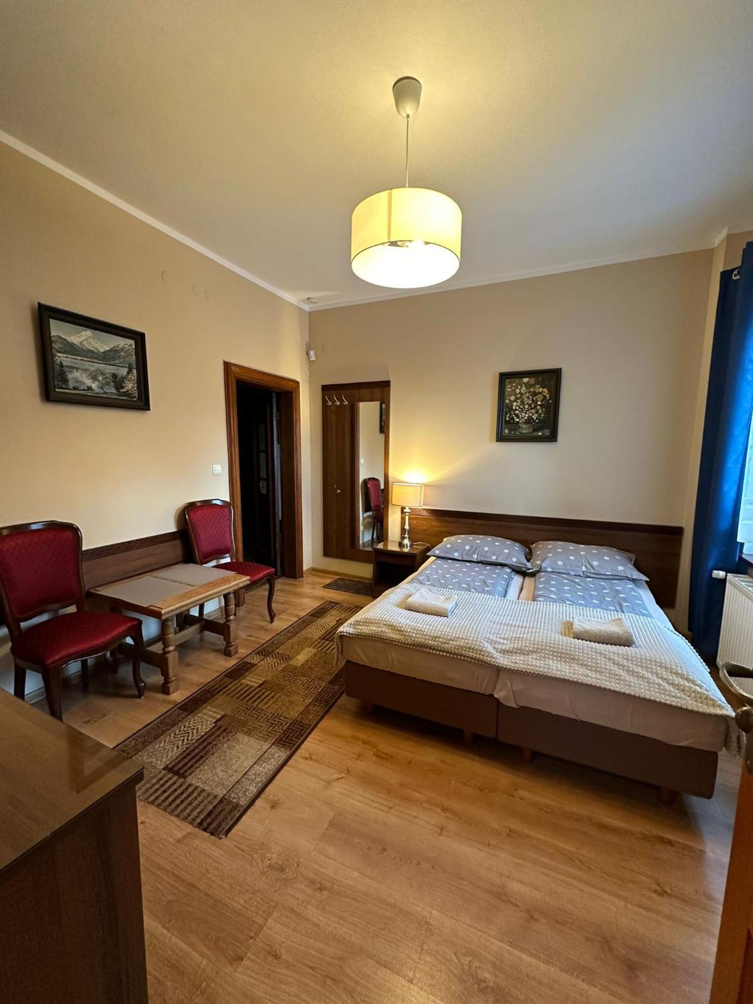 Pokoje Goscinne Zlota Palma Lądek-Zdrój Buitenkant foto